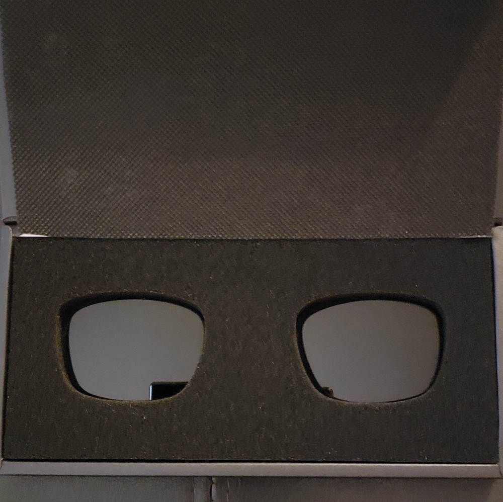Smart Glasses - Picture 6 of 7